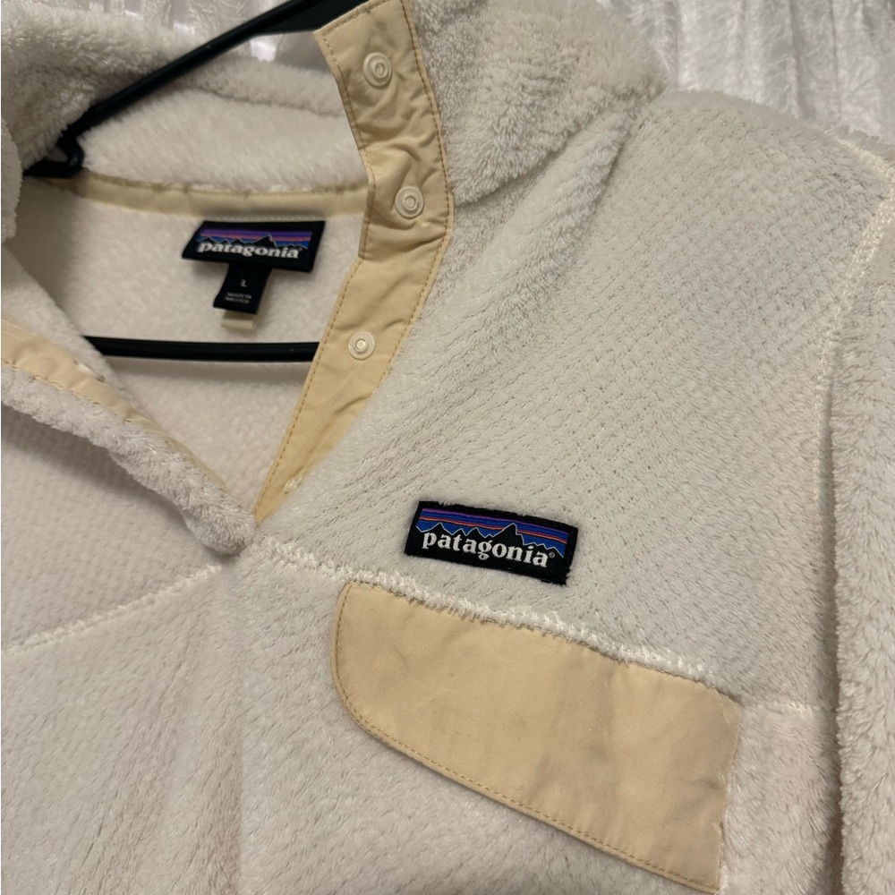 Patagonia Pull Over - image 2